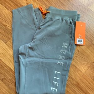 Orangetheory grey joggers. NWT size XS.
